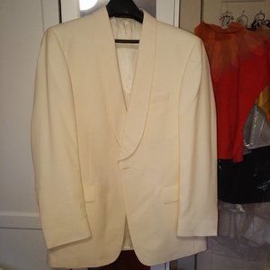 White summerweight wool dinner jacket (tux jacket) Jos A Banks 42L